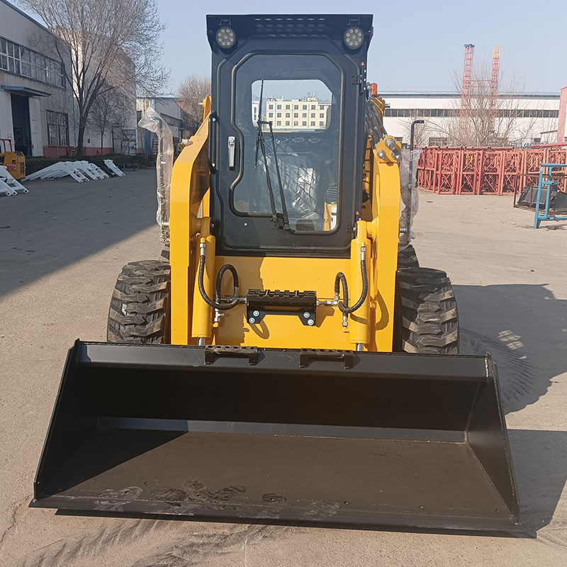 HTS120 滑移装载机